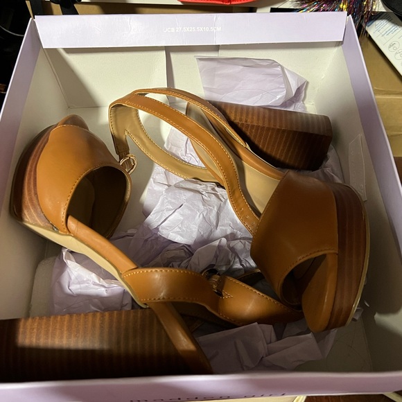 Madden girl platforms - Picture 3 of 3